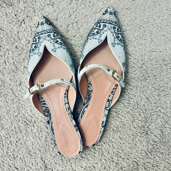 NEW $875 Zimmerman Aura Linen Leather Blue Paisley-Print Pointed Toe Mules 8.5 - Picture 5 of 16